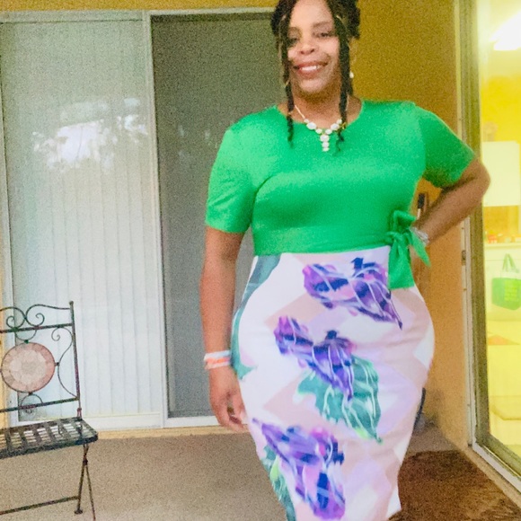 Green Print Midi Dress - Picture 3 of 5